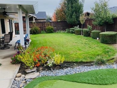 6825 E Fountain Way, Fresno, CA 93727 - photo 2