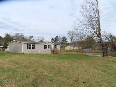 355 7th St, Tracy City, TN 37387 - photo 5