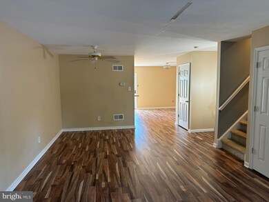 1402 Coventry Pointe Ln unit 142, Pottstown, PA 19465 - photo 4