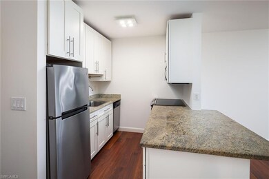 421 12th Ave S unit 14, Naples, FL 34102 - photo 5