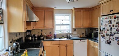 199 Lake View Ave, Cambridge, MA 02138 - photo 4