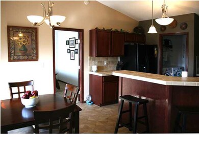 Nice sized dining area.