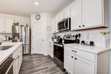 31871 Treasure Dock Isle, Zephyrhills, FL 33545 - photo 4