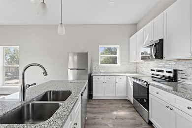 8204 Tower St unit A, Houston, TX 77088 - photo 6