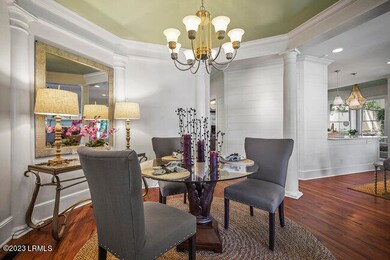 Formal Dining