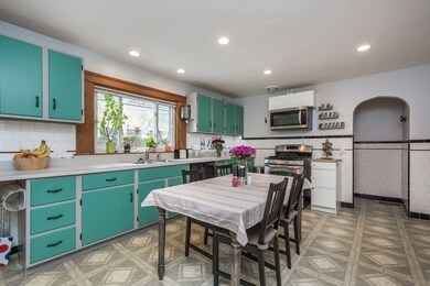 7 Ellis Ave, Dudley, MA 01571 - photo 4