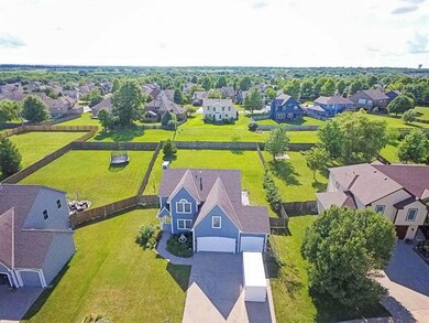 708 Cedar Ridge Dr, Raymore, MO 64083 - photo 3