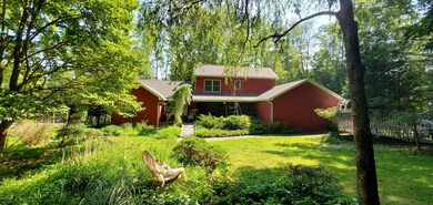 122 Millcreek Ct, Milford, PA 18337 - photo 5