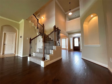 11902 Cedar Creek Dr, Pearland, TX 77584 - photo 5