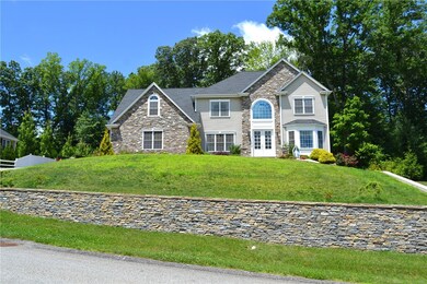 5 Cray St, Cumberland, RI 02864 - photo 2