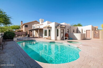 Pool/Spa complete backyard