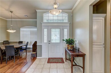 2724 Brenton Dr, Edmond, OK 73012 - photo 5