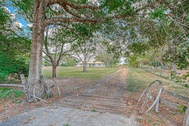 13327 Fm 442 Rd, Needville, TX 77461 - photo 2