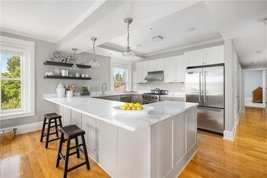 423 Hope St unit G, Bristol, RI 02809 - photo 2