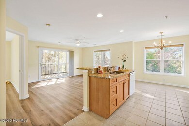 3350ClubVillasDriveUnit1904-15