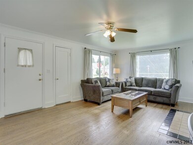 Hardwoods, fireplace, coat closet, vinyl windows