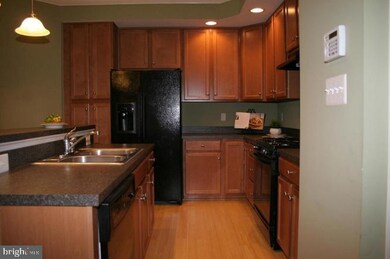 2549 Eastbourne Dr unit 260, Woodbridge, VA 22191 - photo 7