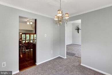 9316 Beowulf Cir, Rosedale, MD 21237 - photo 5