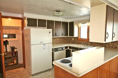 934 Taylor Rd, Mansfield, OH 44903 - photo 5