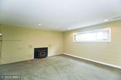 410 W Monmouth St, Winchester, VA 22601 - photo 4