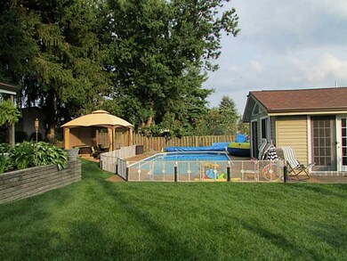 Yard/Garden.