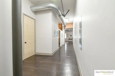 1314 O St unit 206, Lincoln, NE 68508 - photo 4