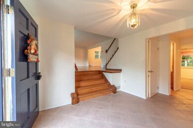 1166 Strathmann Dr, Southampton, PA 18966 - photo 5