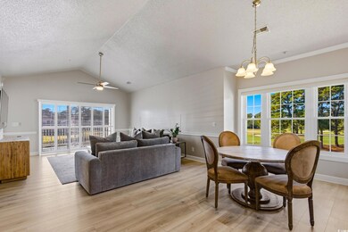 4839 Carnation Cir unit 305 Magnolia No, Myrtle Beach, SC 29577 - photo 5