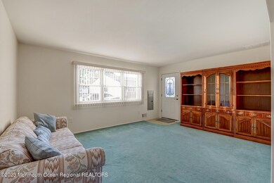 5 - Family Room