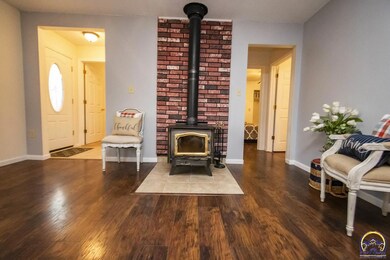 14612 158th Rd, Mayetta, KS 66509 - photo 7