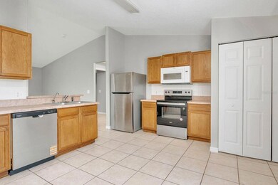 1150 Orne Ct, Kissimmee, FL 34759 - photo 7