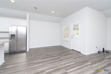 1717 Cedrus Dr, Belton, TX 76513 - photo 6