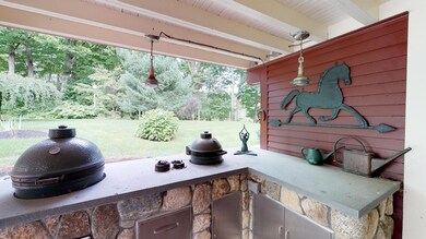 14 Gregg Rd, Nashua, NH 03062 - photo 4