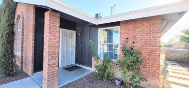 217 Tierra Linda Dr, Horizon City, TX 79928 - photo 6