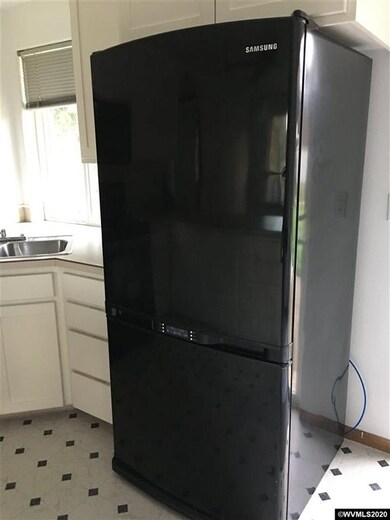 109 Louisa St, Gates, OR 97346 - photo 7