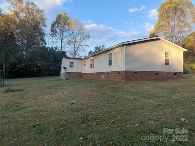 1900 Shady Ln, Newton, NC 28658 - photo 4