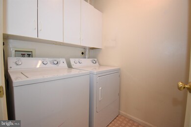 2153 Wainwright Ct unit 2A, Frederick, MD 21702 - photo 3
