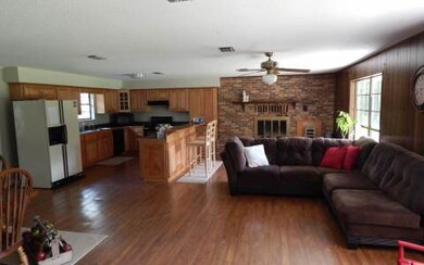 673 NW Carr Ct, Lake City, FL 32055 - photo 3