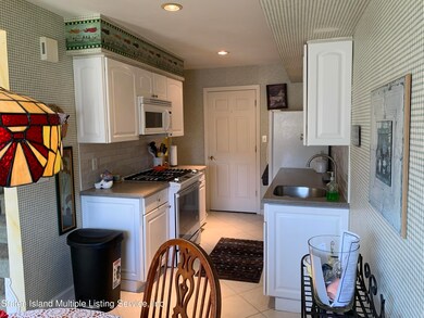 11 D Revere Ln, Staten Island, NY 10306 - photo 7