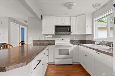 536 SW 18th St, Chehalis, WA 98532 - photo 5