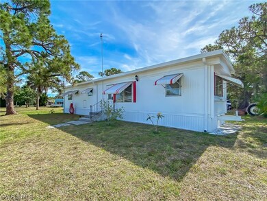 5906 Luloma Ln, Bokeelia, FL 33922 - photo 4