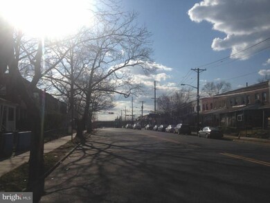 822 Morgan St, Camden, NJ 08104 - photo 3