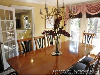 428 Kingsford Rd, Fayetteville, NC 28314 - photo 7