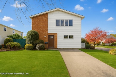 54 Preston Ave, Staten Island, NY 10312 - photo 2