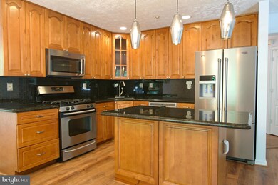 3109 Foxglove Way, Springdale, MD 20774 - photo 5