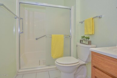 13872 N Newcastle Dr, Sun City, AZ 85351 - photo 3