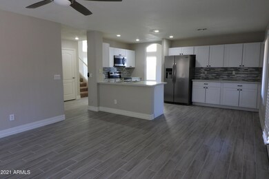 Kitchen full