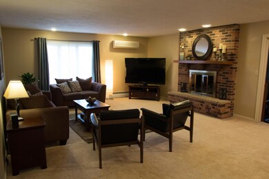 1005 8th Ave NW, Jamestown, ND 58401 - photo 5