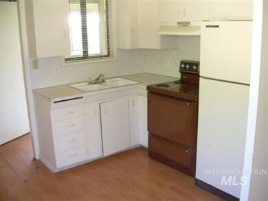 1007 E Lincoln Ave, Nampa, ID 83686 - photo 2