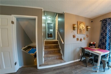 401 Pine Rd, Woodville, OH 43469 - photo 6